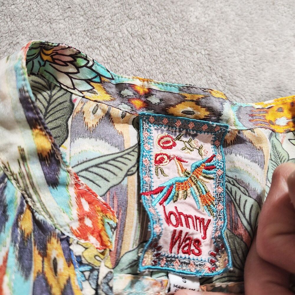 Johnny Was Womens Boho Silk Blouse Size S Floral Patchwork Peasant Art To Wear - Picture 6 of 10
